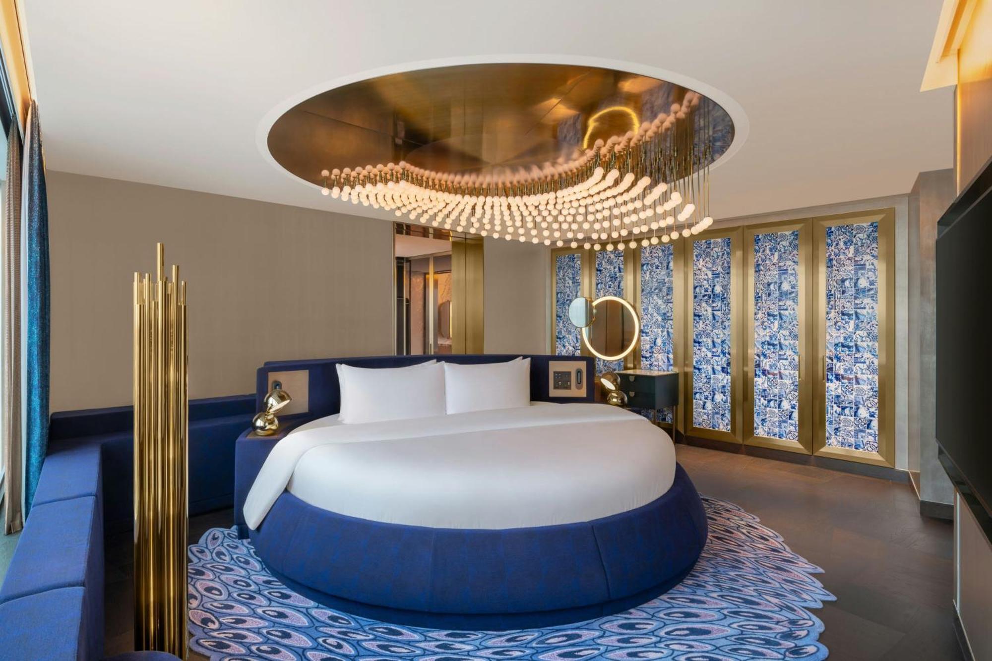 W Macau - Studio City 외부 사진 A bedroom at the hotel